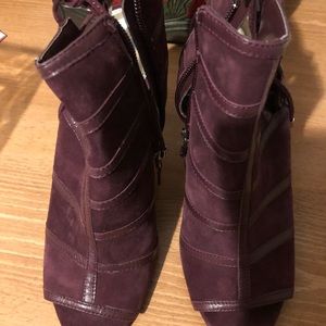 Burgundy Ralph Lauren booties
